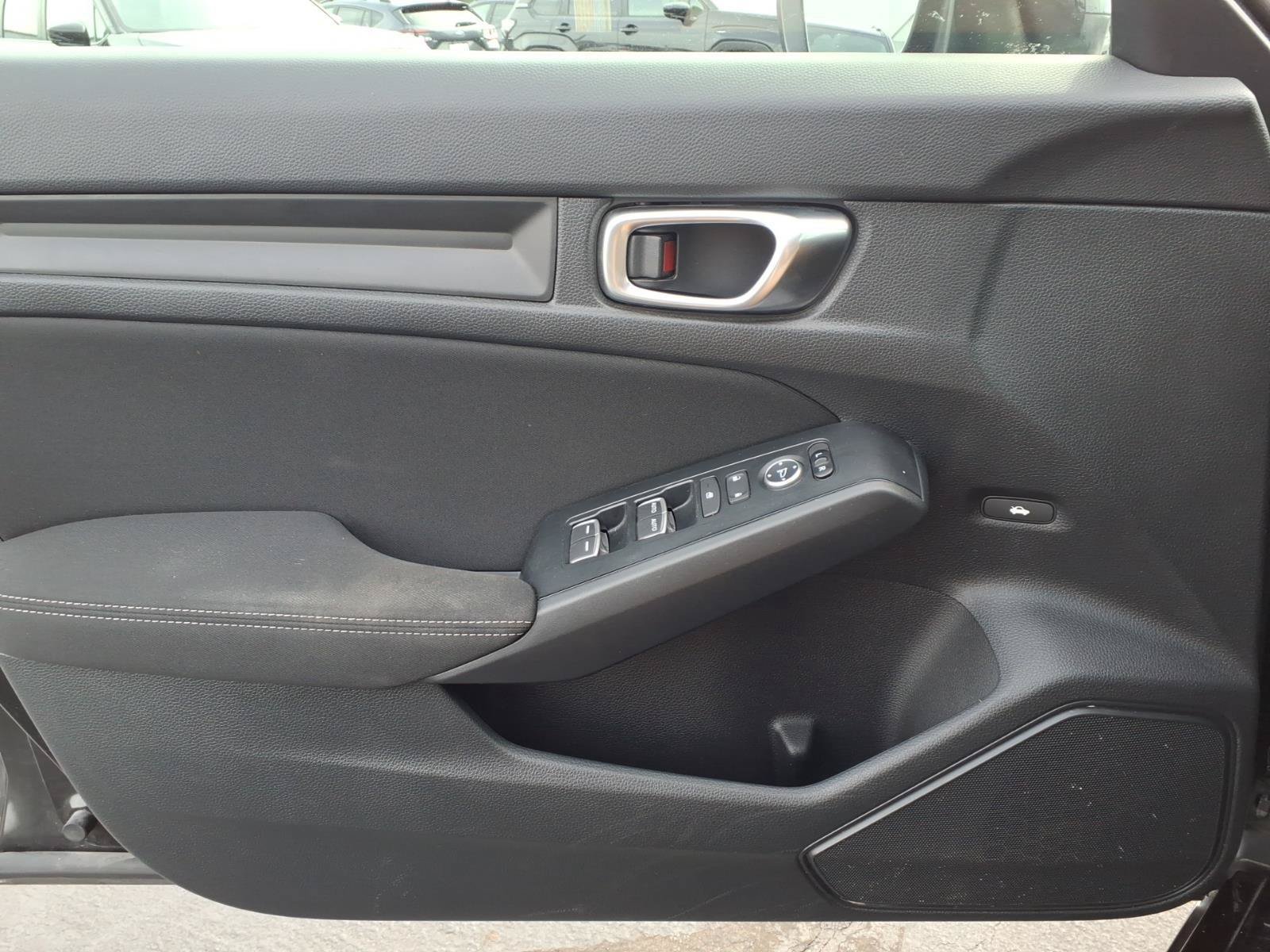 Used 2023 Honda Civic Sport image 23
