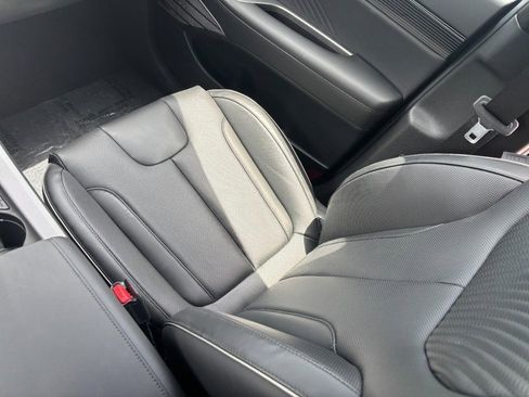 Used 2024 Hyundai Palisade Calligraphy image 17