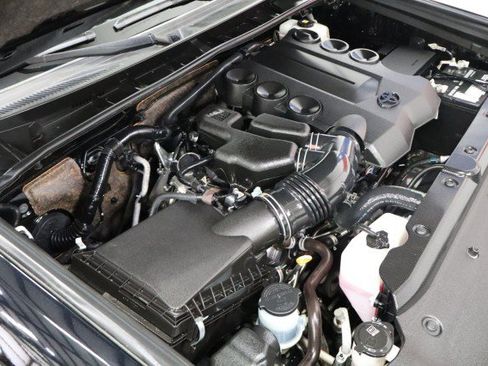 Used 2019 Toyota 4Runner Limited AWD/4WD image 73
