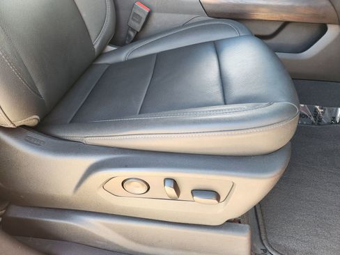 Used 2023 GMC Sierra 1500 SLT image 28