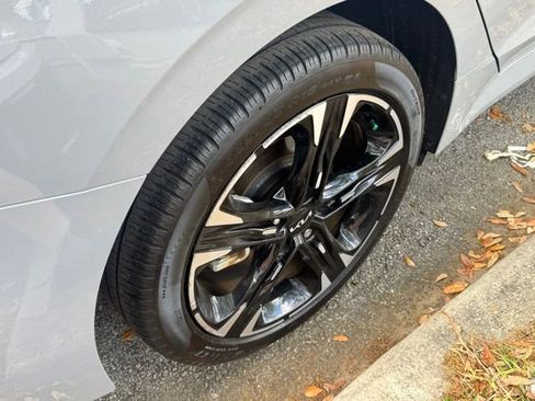 Used 2024 Kia K5 GT-Line w/ GT-Line Premium Package image 6