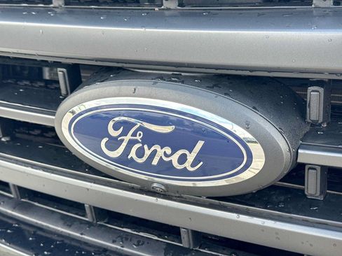 Used 2023 Ford F150 Lariat w/ Equipment Group 502A High AWD/4WD image 11