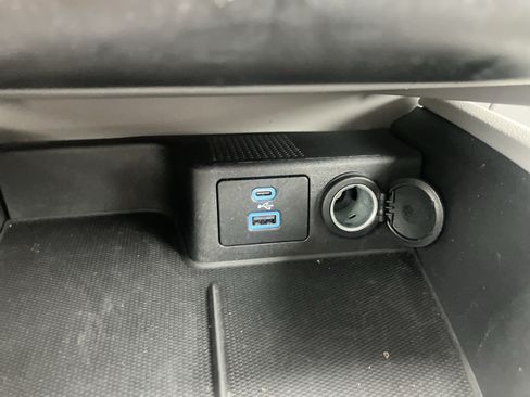 Used 2023 Ford Escape Active AWD/4WD image 31