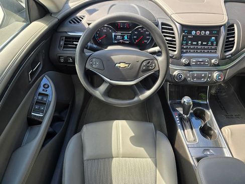 Used 2019 Chevrolet Impala LS FWD image 26