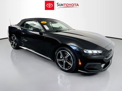 Used 2024 Ford Mustang Premium RWD image 1