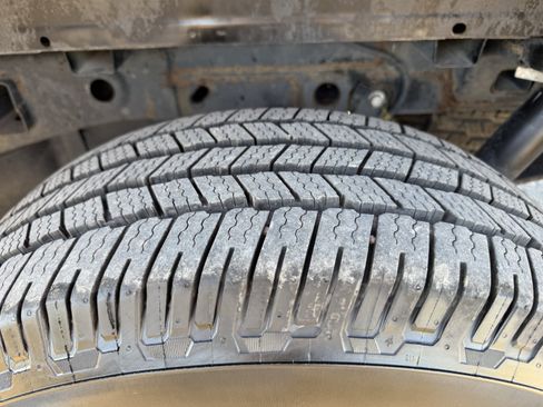 Certified 2022 Ford F150 Lariat w/ Equipment Group 502A High image 21