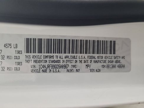 Used 2016 Jeep Patriot High Altitude image 33