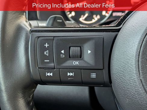 Used 2023 Nissan Pathfinder SL AWD/4WD image 28