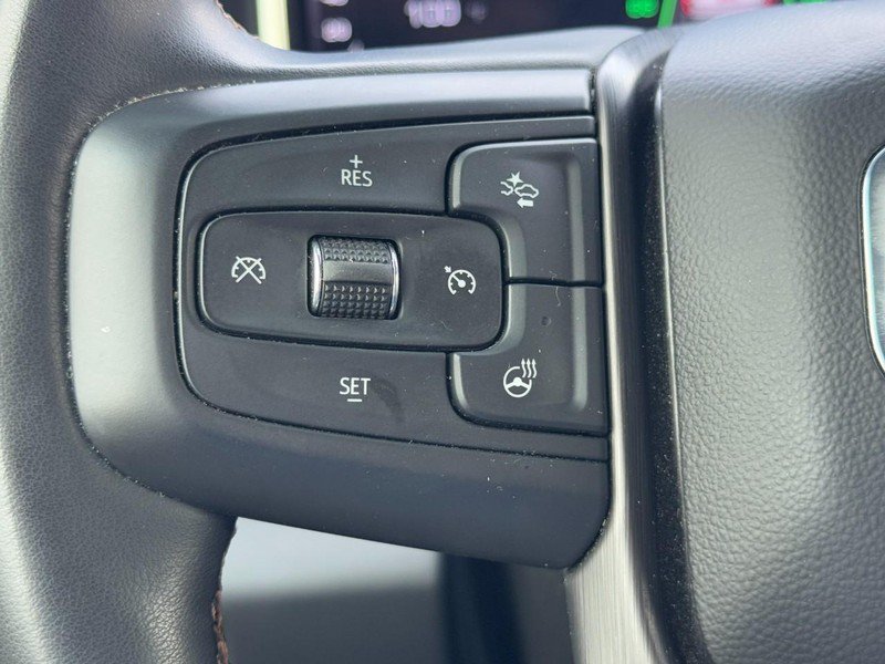 Used 2024 GMC Sierra 2500 AT4 w/ AT4 Premium Plus Package AWD/4WD image 18
