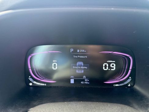 Used 2024 Kia Soul LX w/ Option Group 015 FWD image 11