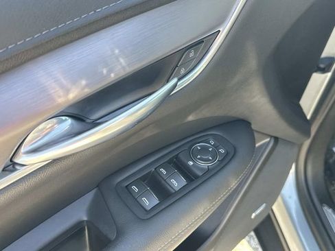 Certified 2023 Cadillac XT5 Luxury image 18