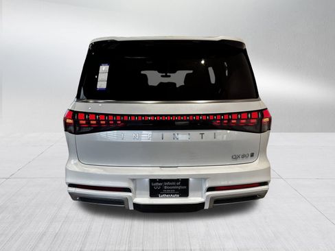 New 2026 INFINITI QX80 Luxe w/ Cargo Package image 5