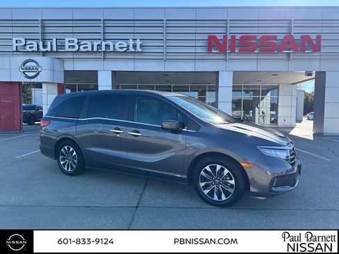 Used 2024 Honda Odyssey EX-L image 1