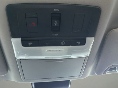 Certified 2024 Nissan Altima 2.5 SR w/ SR Premium Package AWD/4WD image 24