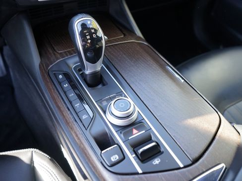 Used 2018 Maserati Levante GranLusso image 23