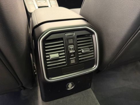 Used 2017 Porsche Macan AWD/4WD image 15