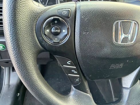 Used 2015 Honda Accord EX image 18