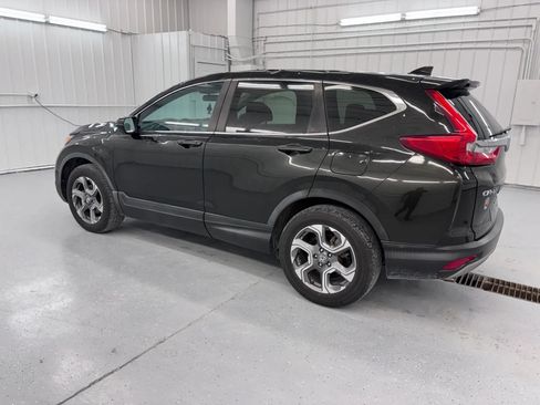 Used 2017 Honda CR-V EX image 3