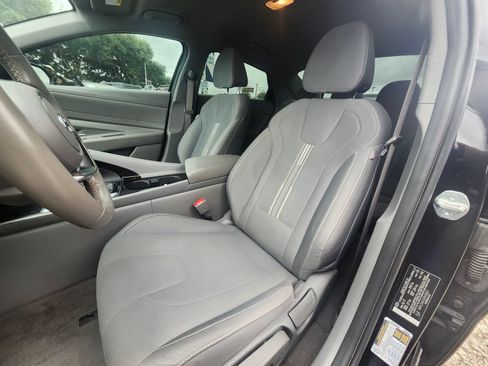 Used 2023 Hyundai Elantra SEL w/ Convenience Package FWD image 13