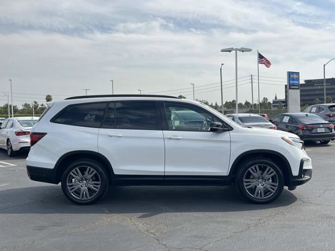 Used 2022 Honda Pilot Sport image 26