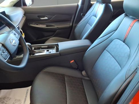 New 2026 Nissan Sentra SR image 11