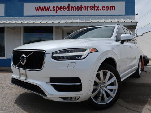 Used 2016 Volvo XC90 T6 Momentum w/ Momentum Plus Package AWD/4WD image 1