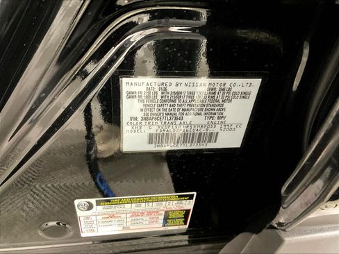 Used 2026 Nissan Kicks SV w/ SV Premium Package FWD image 18