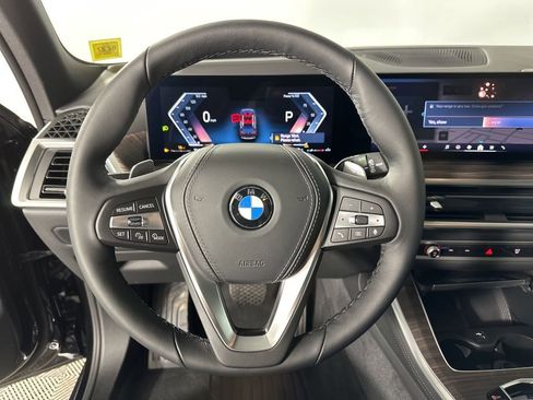 New 2026 BMW X5 xDrive40i w/ Premium Package image 11