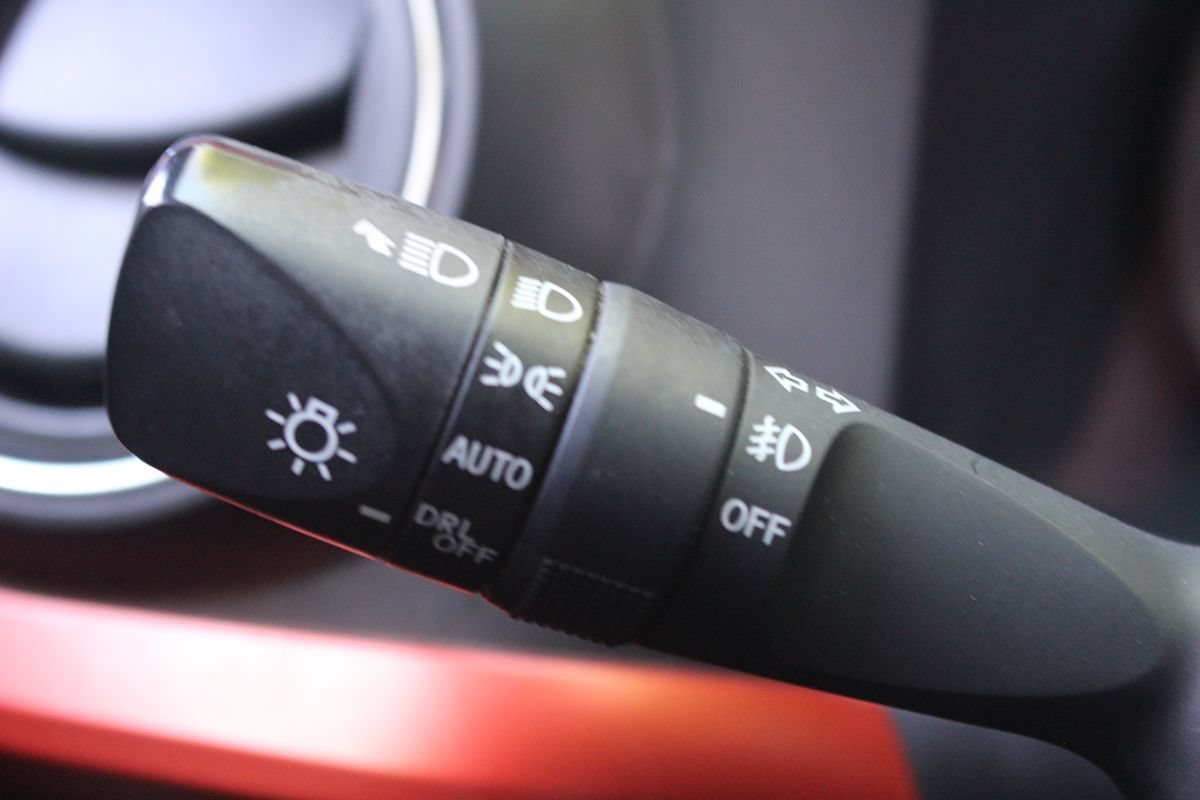 Used 2019 Toyota Tacoma TRD Off-Road AWD/4WD image 26