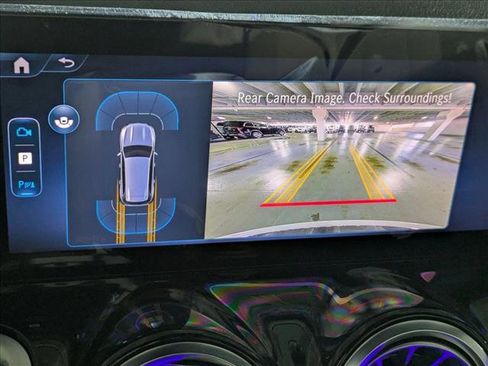 New 2025 Mercedes-Benz GLB 250 4MATIC image 13