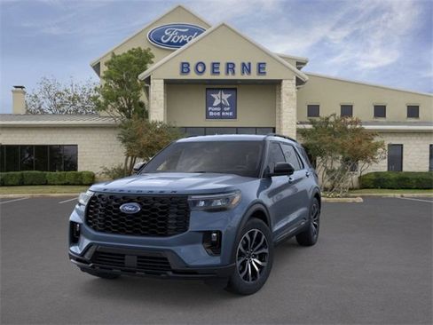 New 2026 Ford Explorer ST-Line image 2