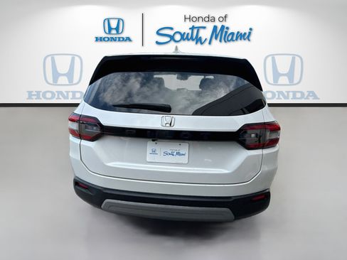 Certified 2023 Honda Pilot EX-L image 6