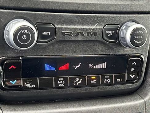 Used 2023 RAM ProMaster 2500 w/ Interior LED Lighting Group FWD image 14