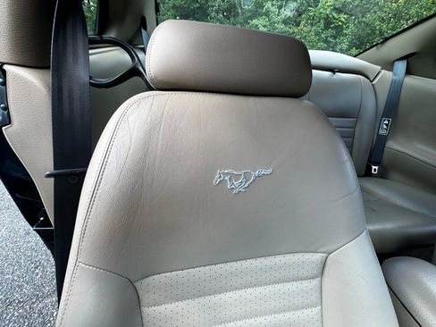 Used 2001 Ford Mustang GT image 16