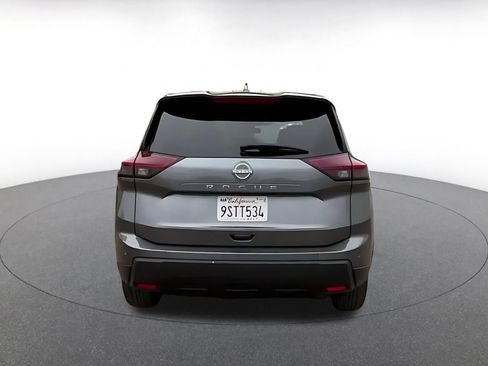 Used 2025 Nissan Rogue SV FWD image 12