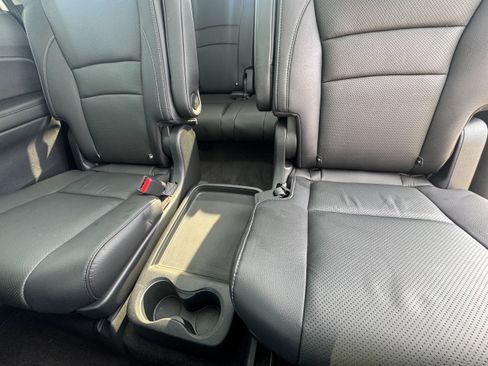 Used 2021 Honda Pilot Elite image 28