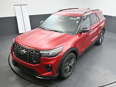 New 2026 Ford Explorer ST image 17