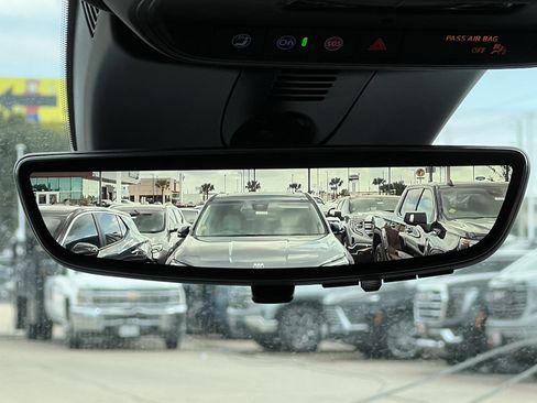 New 2026 Buick Enclave Sport Touring w/ Power Package image 17