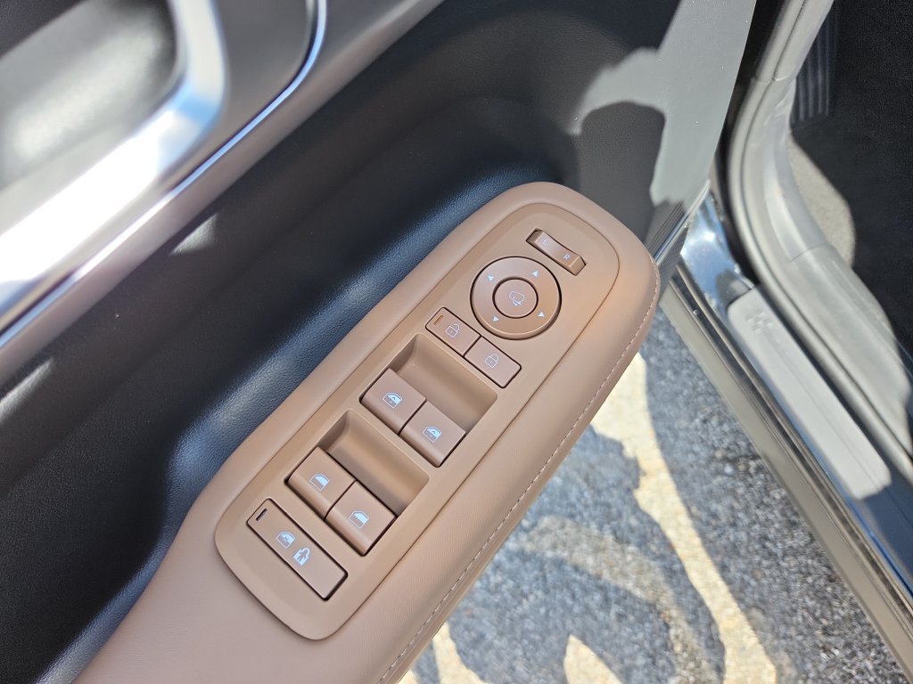 New 2027 Hyundai Santa Fe Limited FWD image 19