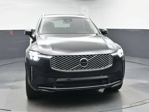 New 2026 Volvo XC90 B6 Plus w/ Protection Package Premier AWD/4WD image 2