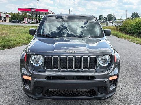 Used 2019 Jeep Renegade Sport image 35