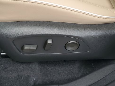 New 2026 Buick Enclave Preferred image 27