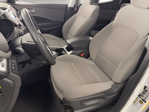 Used 2016 Hyundai Santa Fe Sport FWD image 5