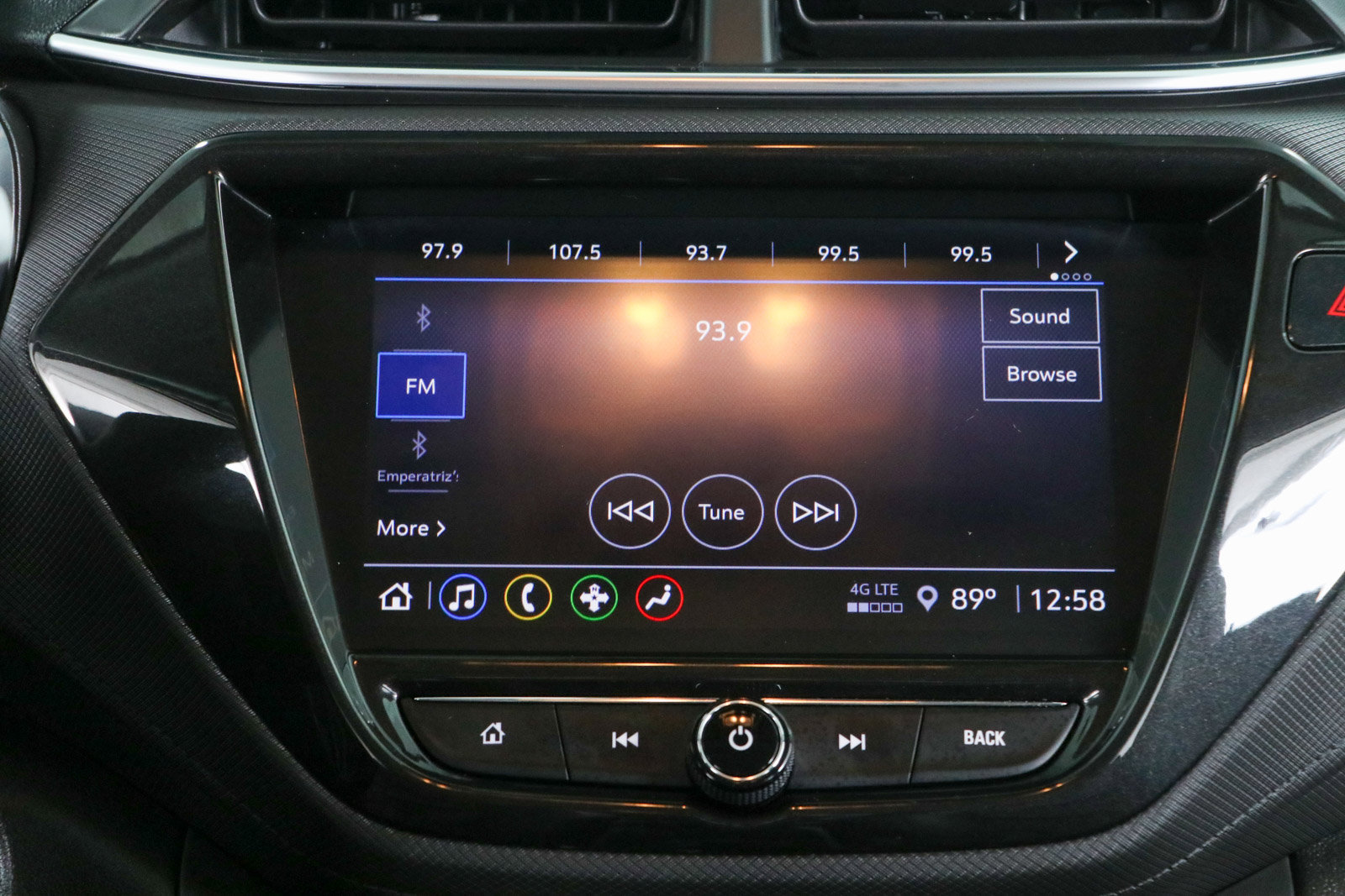 Used 2021 Chevrolet TrailBlazer LT w/ Premium Seating Package FWD image 19