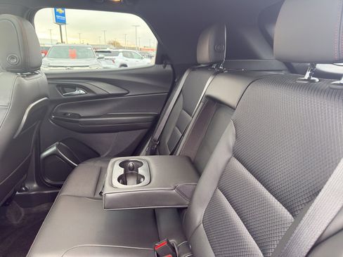 Used 2022 Chevrolet TrailBlazer RS w/ Sun and Liftgate Package image 35