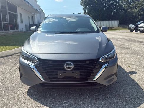 Used 2025 Nissan Sentra S FWD image 8