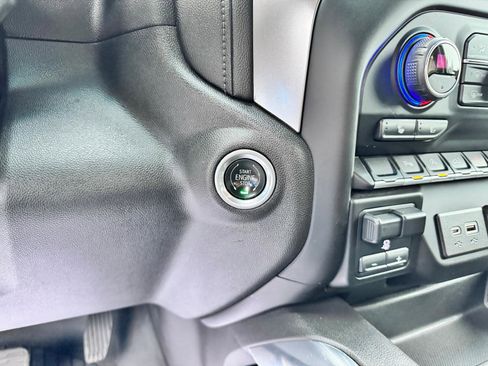 Used 2020 Chevrolet Silverado 1500 RST w/ All-Star Edition image 29