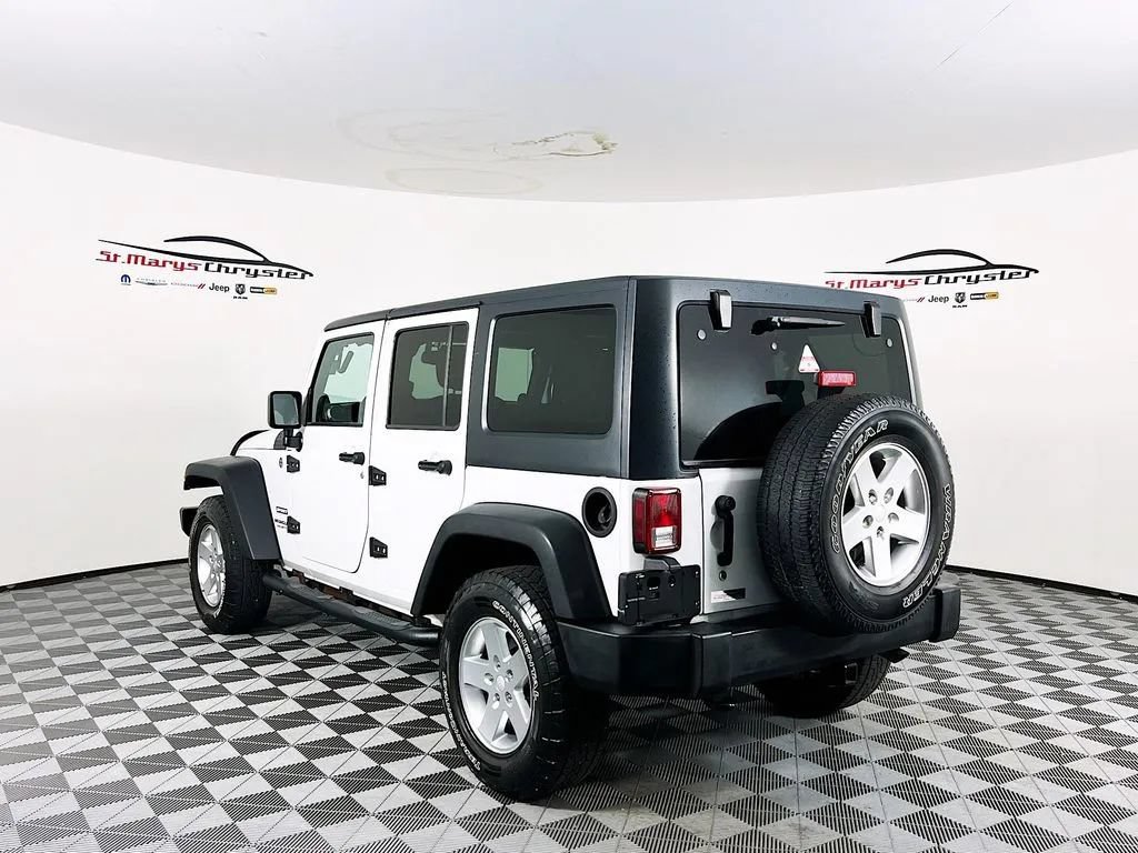 Used 2013 Jeep Wrangler Unlimited Sport AWD/4WD image 6