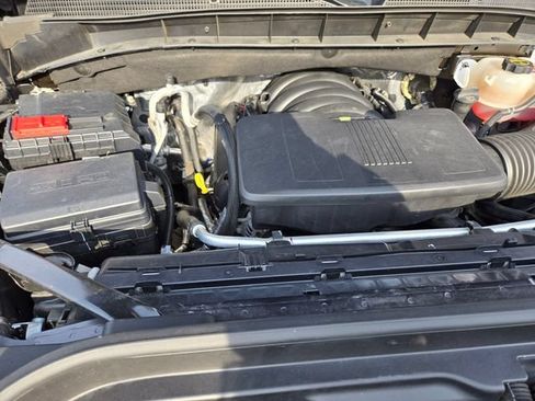 Used 2025 GMC Sierra 1500 SLT AWD/4WD image 22