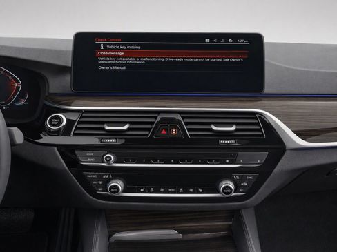 Used 2023 BMW 540i w/ M Sport Package RWD image 17
